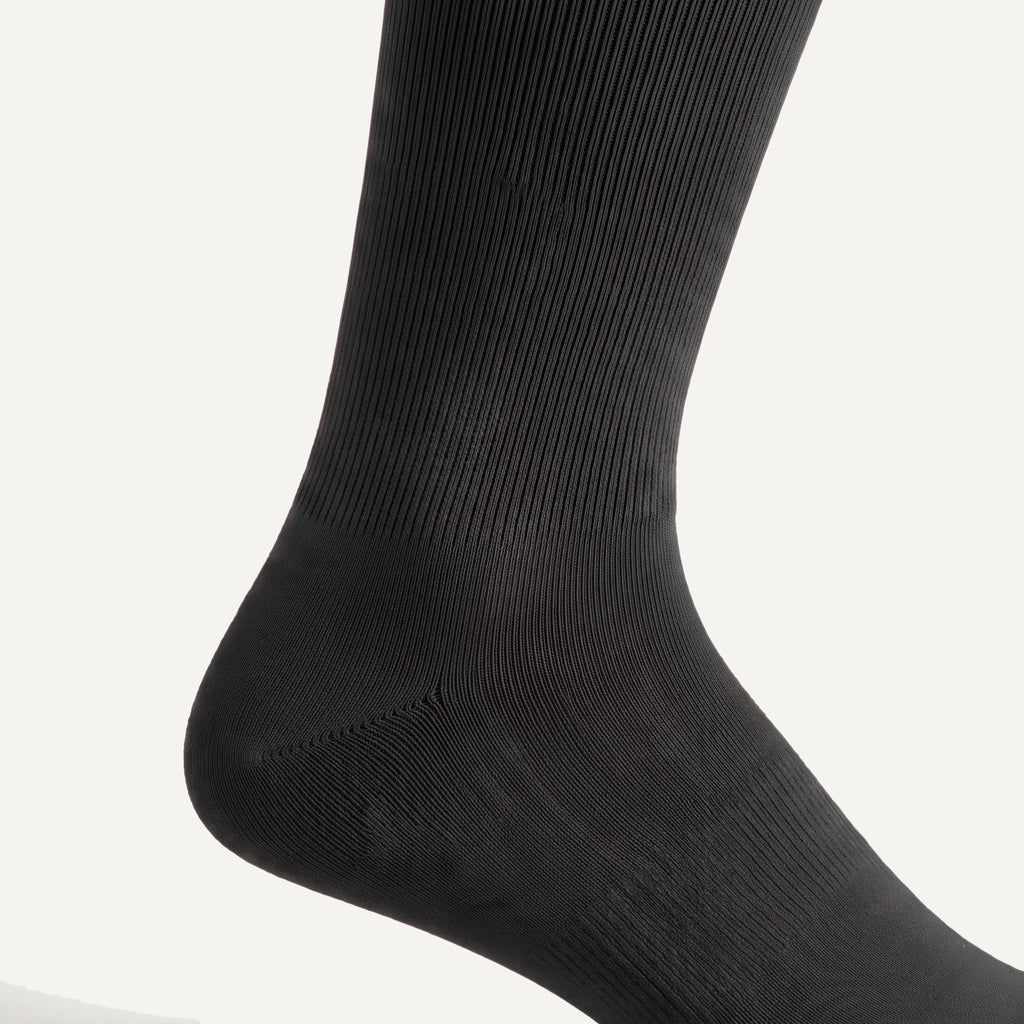 Knee-High Compression Socks in Black, close-up of the knit