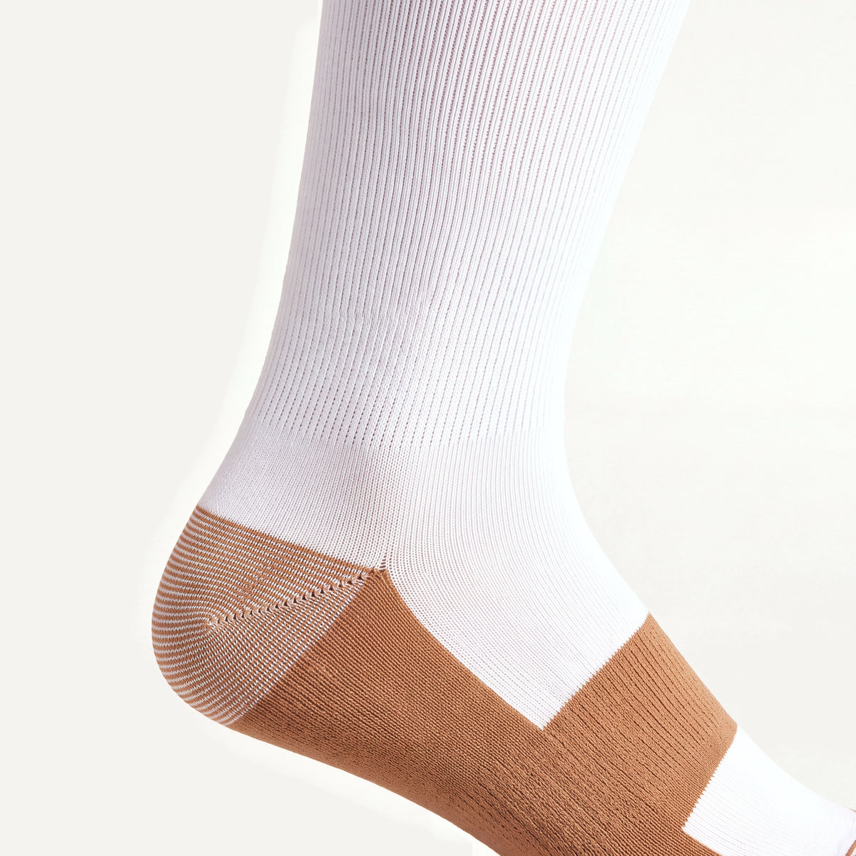 Knee-High Compression Socks in White & Copper, close-up of the knit