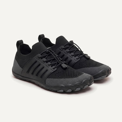 Attività Vie in Black, pair, front three-quarter view