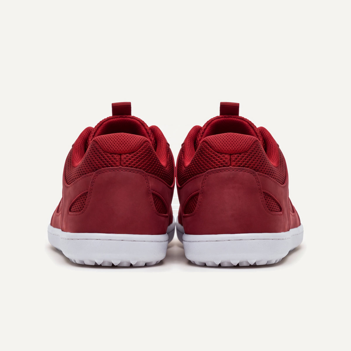 Ogni Vie in Wine Red, pair, view from behind