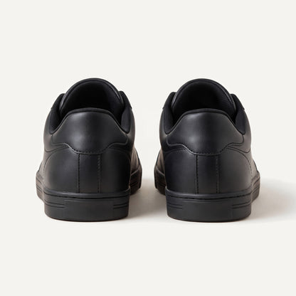 Pelle Vie in Black, pair, view from behind