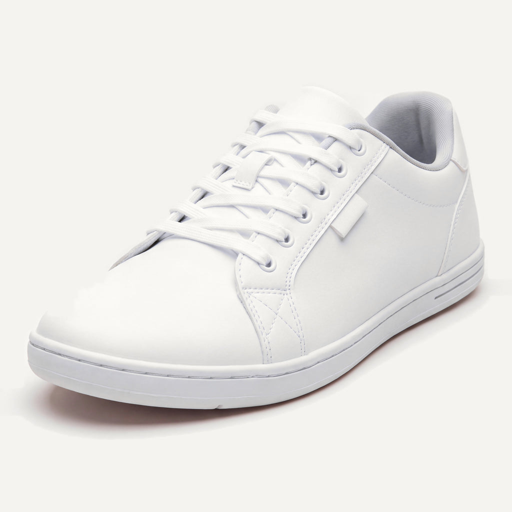 Pelle Vie in White, front three-quarter view