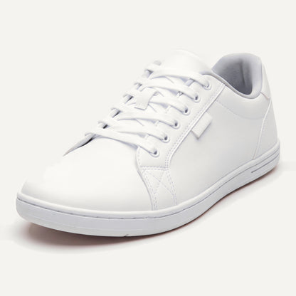 Pelle Vie in White, front three-quarter view